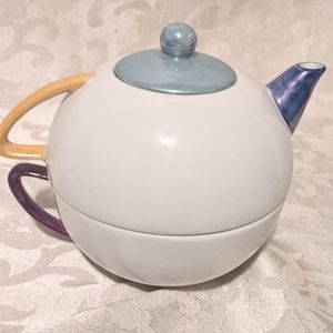 IDG Nesting Tea Set for One Lid Cup & Pot white porcelain with metallic glaze